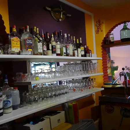 Πανσιόν La Maison De Verotte 3*