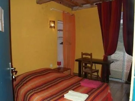 La Maison De Vérotte Pensión Claira